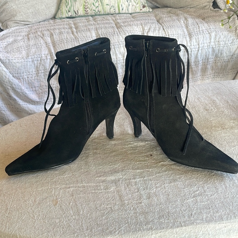 Black fringed leather ankle boots. 3 inch heel. Size 8